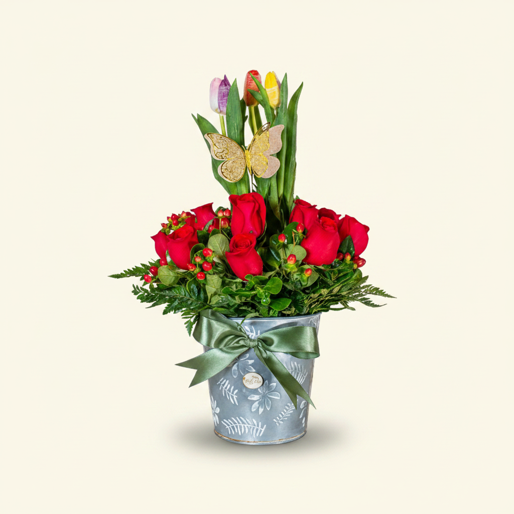 Arreglo Directa en pedestal metálico con tulipanes y rosas · Mely Flor